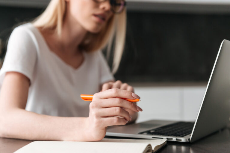 trouver en ligne une formation
